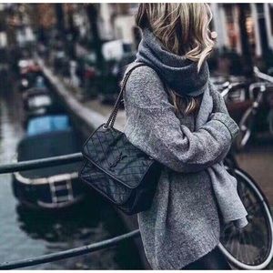 Yves Saint Lauren niki medium